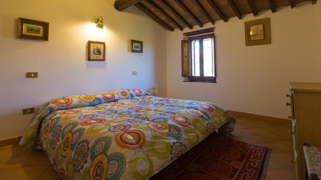 Agriturismo Corvaia Радикофани Экстерьер фото