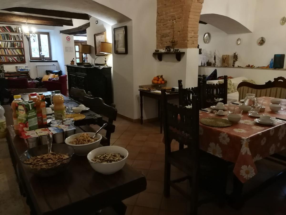 Agriturismo Corvaia Радикофани Экстерьер фото